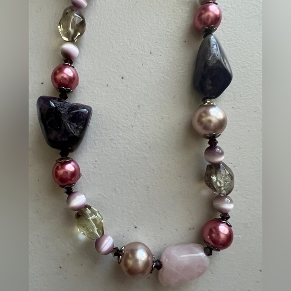 📿ANTHROPOLOGIE Purple💜Pink💗 Semi-Precious Stones & Beads Necklace NEW - Picture 5 of 6